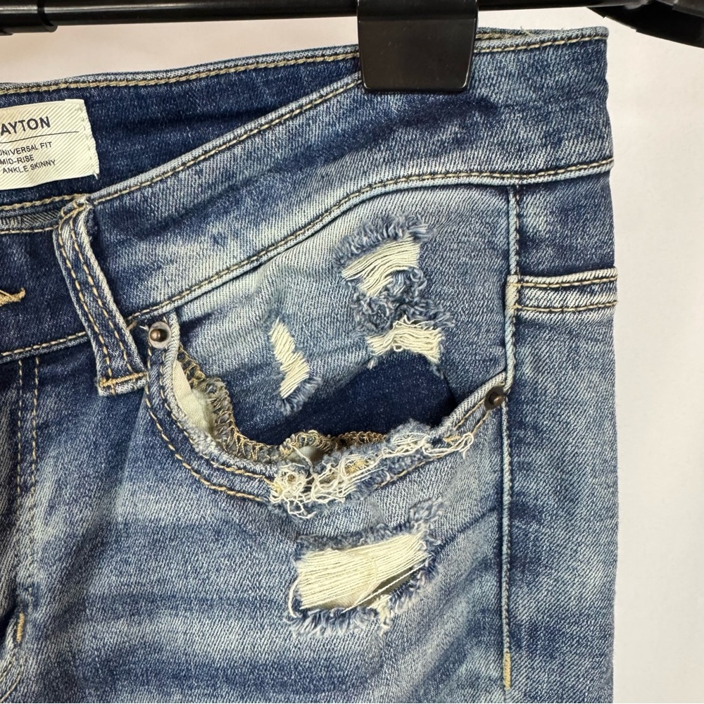 BKE Payton Distressed Ankle Skinny Jeans Women’s 26 Mid Rise Stretch - Picture 4 of 12